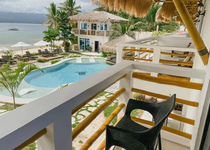 Avila's Horizon Dive Resort